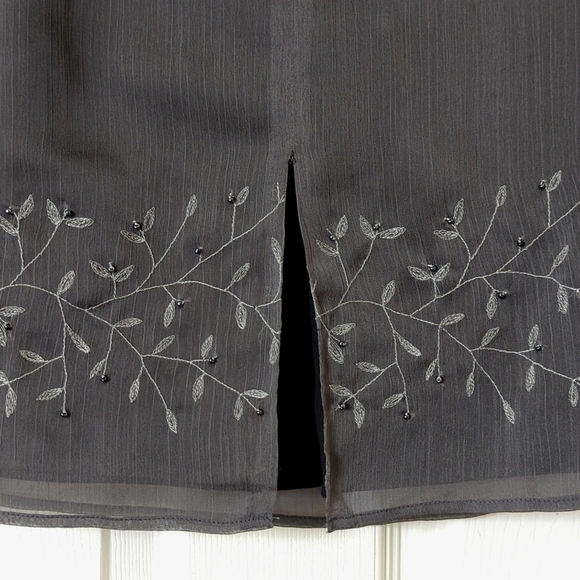 Express 90's Vintage Vine Embroidered & Beaded Straight Knee Length Skirt 9/10 - Picture 11 of 11